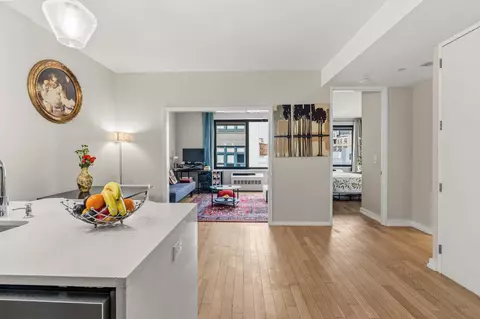 21-45 44th Dr #4-I, New York City, NY 11101