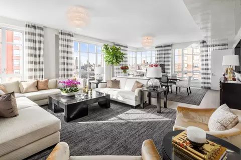 200 E 95th St #25A, New York, NY 10128