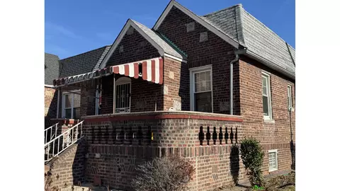 701 E 48th St, Brooklyn, NY 11203