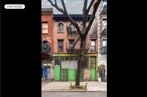 7 Bleecker St, New York, NY 10012