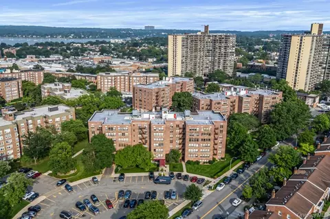 18-55 Corporal Kennedy St #6-H, Bayside, NY 11360