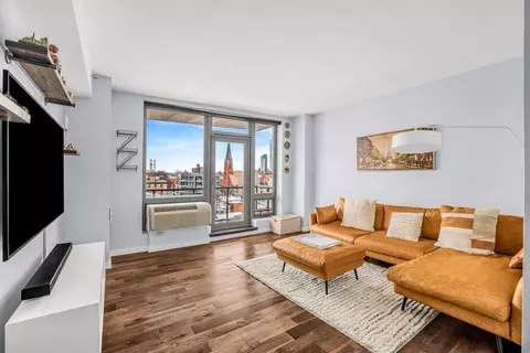 5-49 Borden Ave #7F, New York City, NY 11101