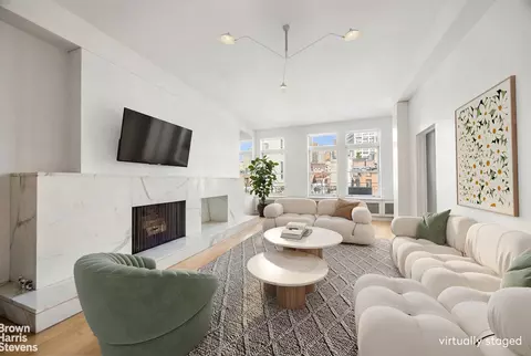 20 E 17th St #7, New York, NY 10003