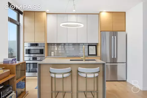 20-48 Steinway St #4A, Astoria, NY 11105