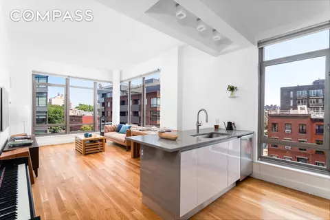 315 Gates Ave #4E, Brooklyn, NY 11216