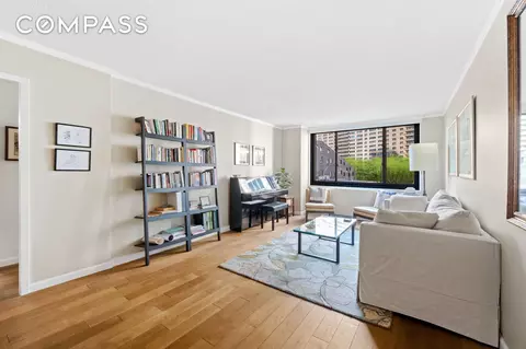 2025 Broadway #3A, New York, NY 10023