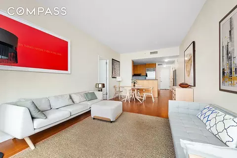 255 Hudson St #10D, New York, NY 10013