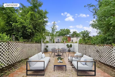 1267 Teller Ave, New York City, NY 10456