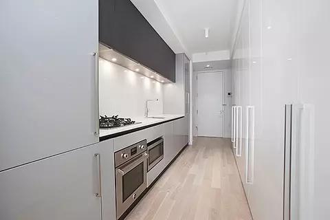 540 W 49th St #509-N, New York, NY 10019