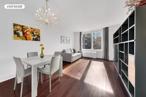 60 Riverside Blvd #1806, New York, NY 10069