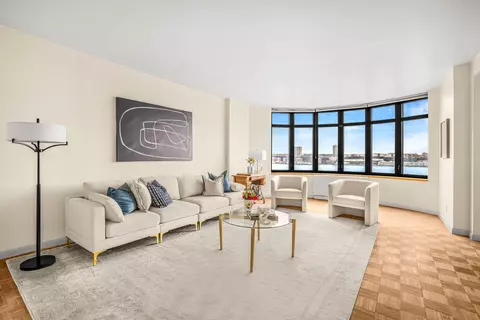 222 Riverside Dr #11A, New York, NY 10025