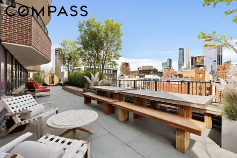 456 W 19th St #PHG, New York, NY 10011