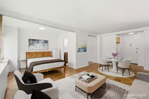 310 W 56th St #10E, New York, NY 10019