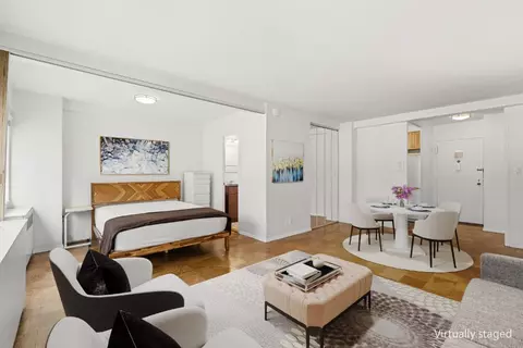 310 W 56th St #10E, New York, NY 10019