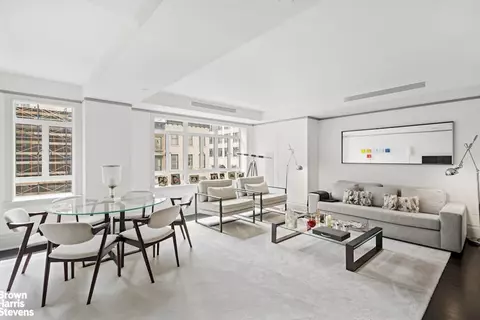 21 E 61st St #4C, New York, NY 10065