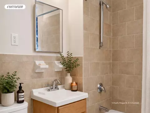 318 E 151st St #4B, New York City, NY 10451 photo 4