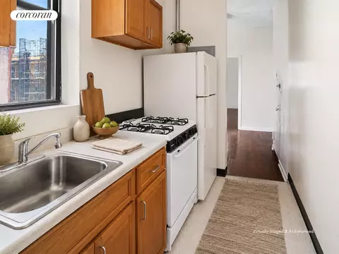 318 E 151st St #4B, New York City, NY 10451 photo 3