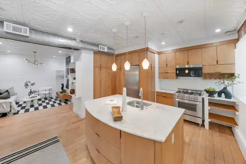 520 Laguardia Pl #1S, New York, NY 10012