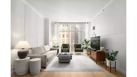 1600 Broadway #15A, New York, NY 10019