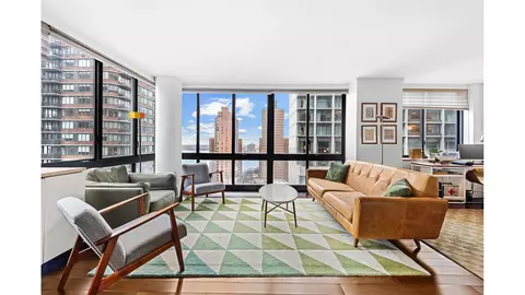 245 E 93rd St #19H, New York, NY 10128