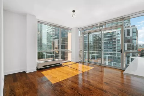 26-26 Jackson Ave #802, New York City, NY 11101