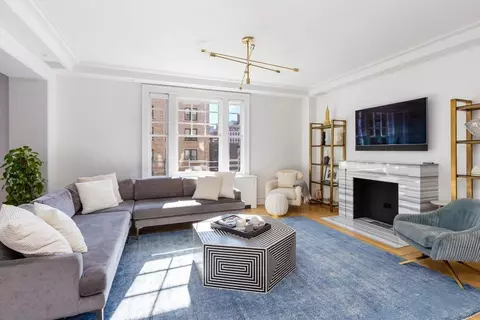 161 E 79th St #7A, New York, NY 10075