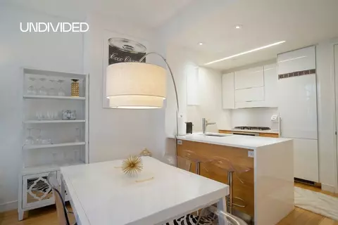 303 E 33rd St #3N, New York, NY 10016