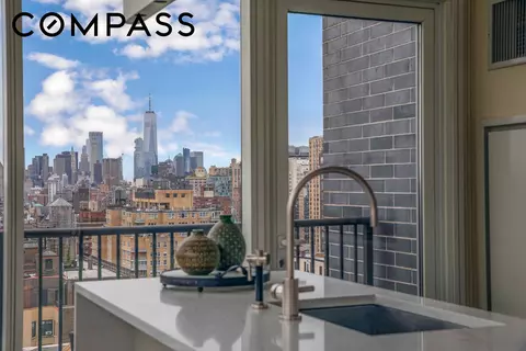 300 E 23rd St #PHA, New York, NY 10010