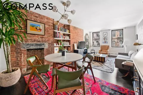 72 E 3rd St #5A, New York, NY 10003