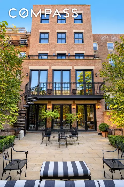 333 W 20th St, New York, NY 10011