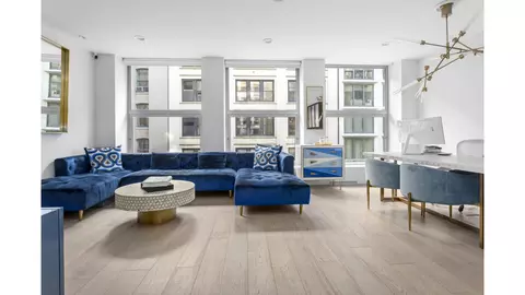 16 W 21st St #7A, New York, NY 10010