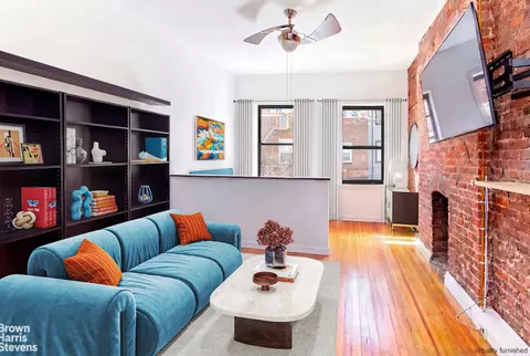 218 E 82nd St #5RW, New York, NY 10028