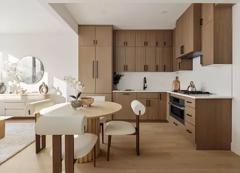 357 Leonard St #2-B, Brooklyn, NY 11211