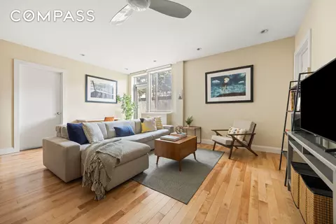 35 Mcdonald Ave #1E, Brooklyn, NY 11218