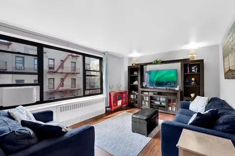 2835 Webb Ave #5B, New York City, NY 10468