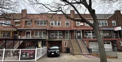707 E 81st St, Brooklyn, NY 11236
