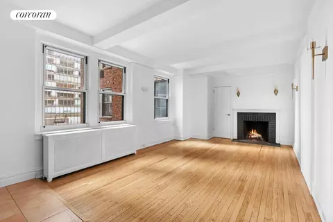 10 Mitchell Pl #9E, New York, NY 10017