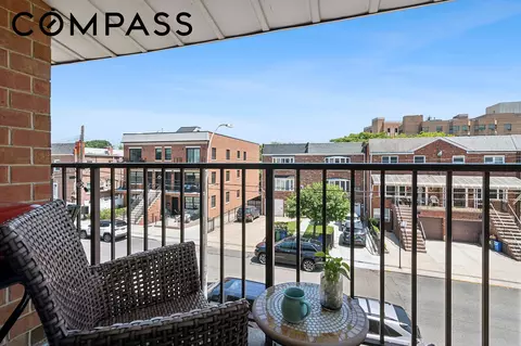 106 Battery Ave #301, Brooklyn, NY 11209