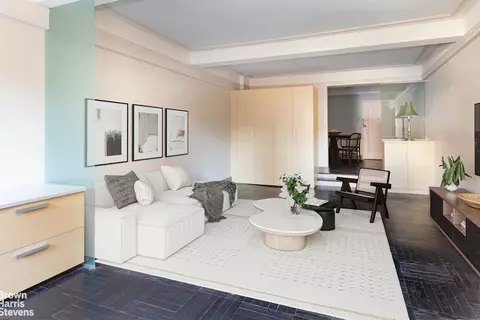 123 E 37th St #9D, New York, NY 10016