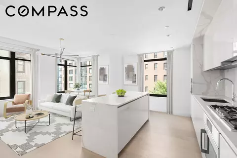 212 W 95th St #4A, New York, NY 10025