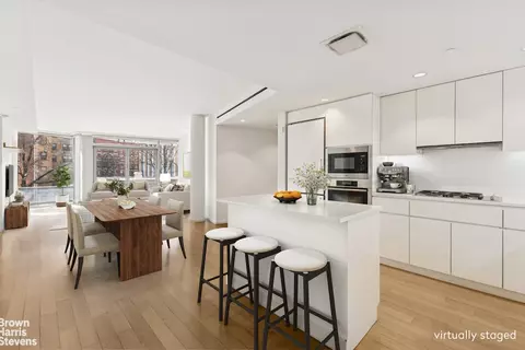 425 W 53rd St #205, New York, NY 10019