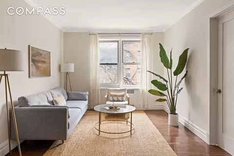 73-12 35th Ave #C35, New York City, NY 11372