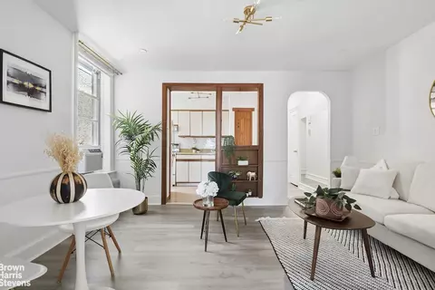 712 45th St #3D, Brooklyn, NY 11220