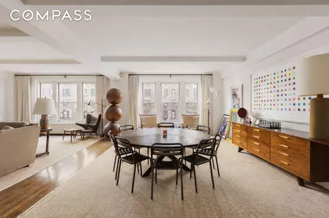320 E 72nd St #4C, New York, NY 10021