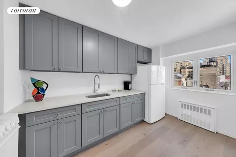 609 Columbus Ave #8Q, New York, NY 10024