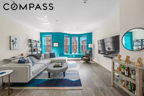 105 W 117th St #B, New York, NY 10026