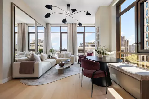480 Kent Ave #17F, Brooklyn, NY 11249