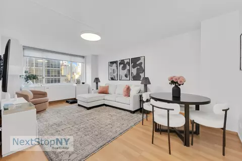 245 E 54th St #6G, New York, NY 10022