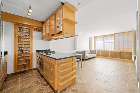 300 Rector Pl #8B, New York, NY 10280