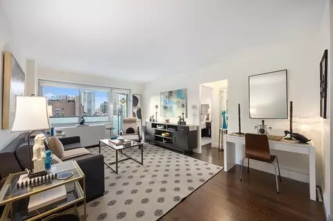 250 E 87th St #26-E, New York, NY 10128